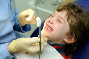 Sâu răng ở trẻ 4 tuổi phải điều trị như thế nào là an toàn và hiệu quả? 2